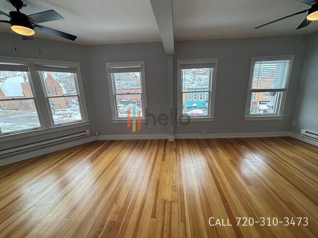 Photo - 741 Manitou Ave