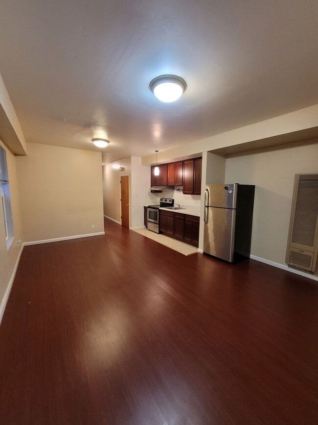Building Photo - 786 Jackson St Unit 1