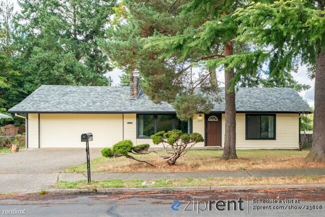 3 br, 2 bath House - 12917 Northeast Holla... - 3 br, 2 bath House - 12917 Northeast Holla...