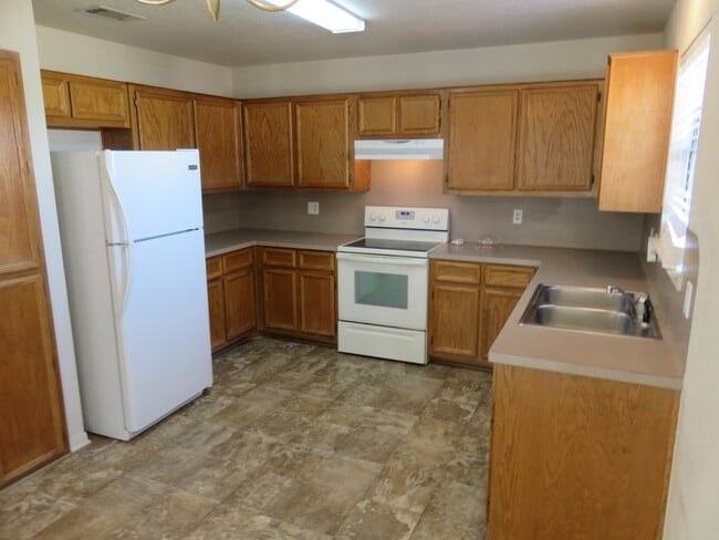 Photo - 2608 Tortuga Ln