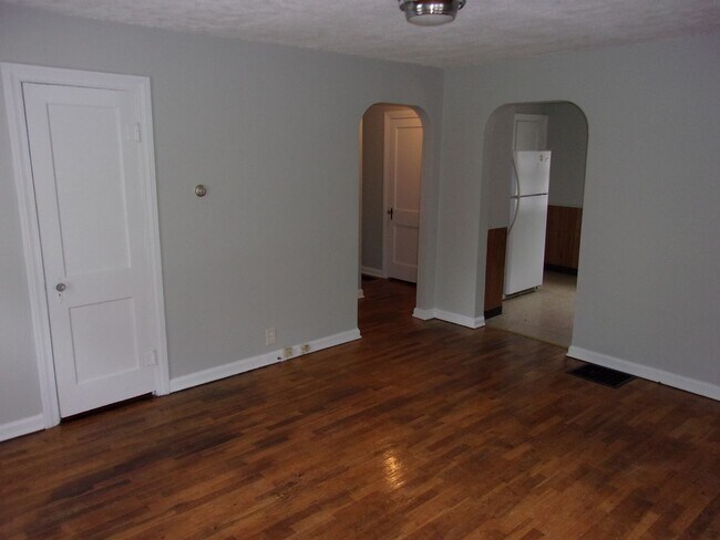 Photo - 328 S Talley Ave Unidad 328 1/2