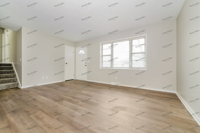 Photo - 7920 NE San Rafael Dr