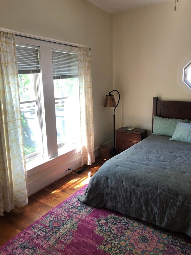 2 bedroom Secret Hideaway in WEST END - mi... - 2 bedroom Secret Hideaway in WEST END - mi... House