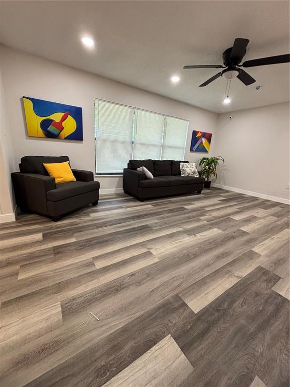 Photo - 612 Wood Dr