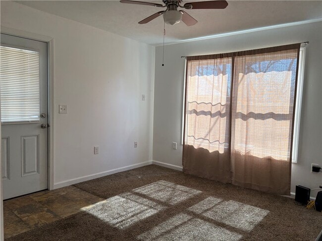 Photo - 10647 Pinewood Ave