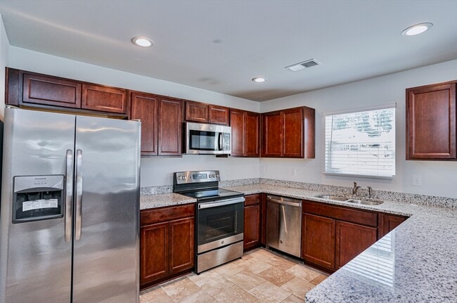 Photo - 649 Millsgate Cir
