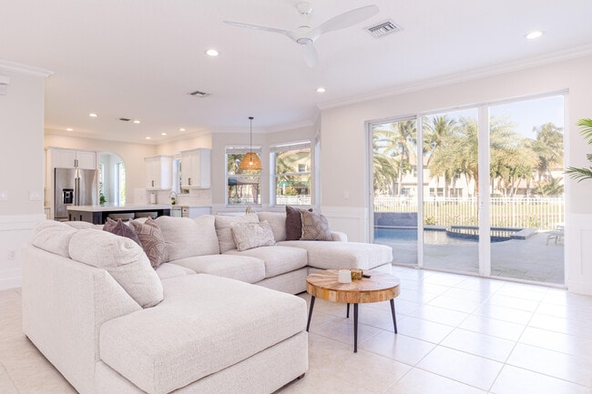 Photo - 9638 Worswick Ct