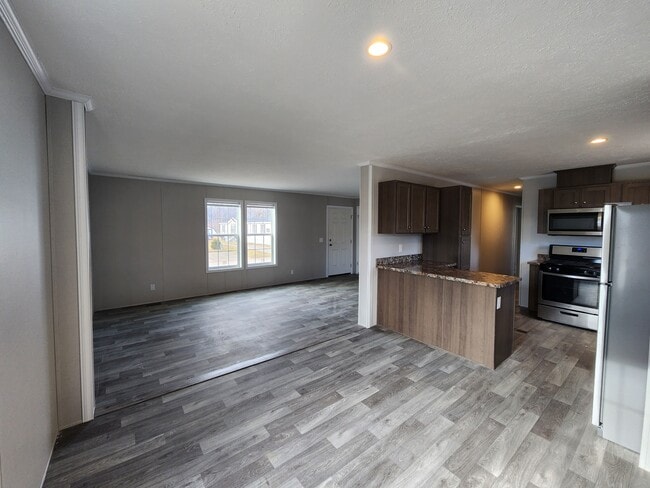 Photo - 9765 Marina Cir