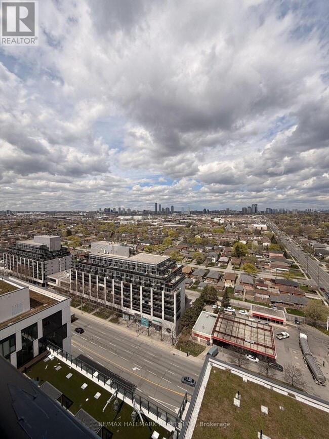 Photo - 1007 The Queensway Unité 1710