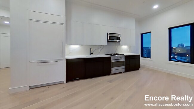 Building Photo - 50 Leo M Birmingham Pkwy Unit 607