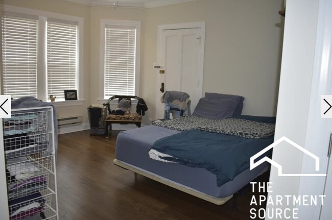 Photo - 3817 N Greenview Ave Unit 3