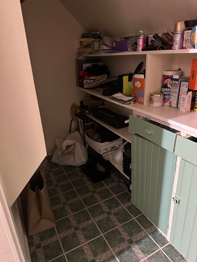 Closet - 1731 S 60th St Unit Upper Duplex Stallis