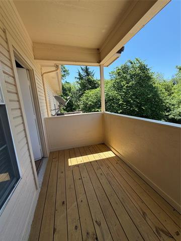Photo - 2108 Lakeforest Dr