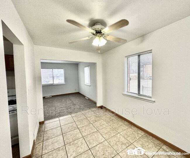 Photo - 4219 Clinton Ave