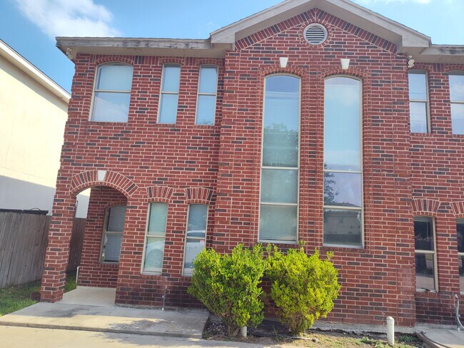 Photo - 1409 W Kiwi Ave Unit 4