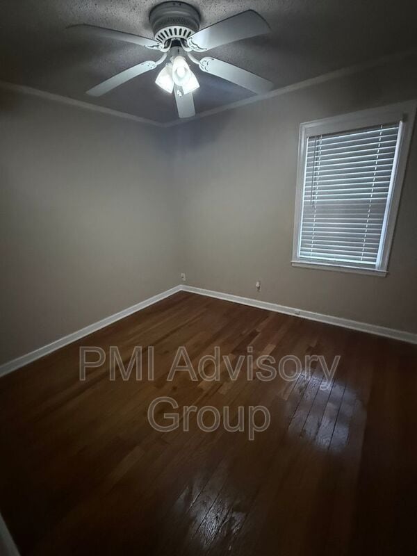 Photo - 1924 SW Stone Ave