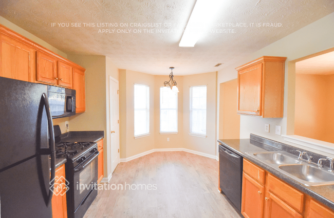 Photo - 128 Stanfield Ct