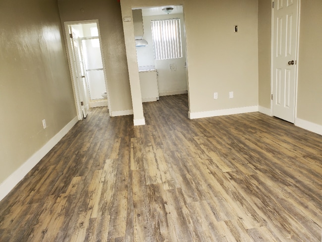 Building Photo - 1605 Lomita Blvd Rental