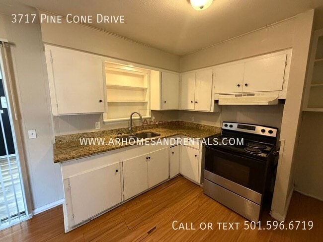 Photo - 3717 Pine Cone Dr