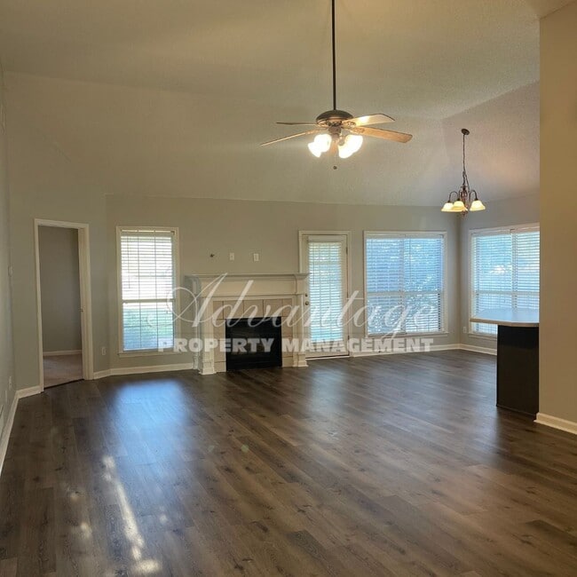 Photo - Home For Rent - Move In Ready - Hernando MS