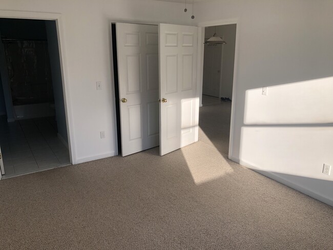 Photo - 303 Lime Kiln Rd