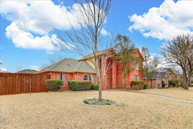 Photo - 2237 Grinelle Dr