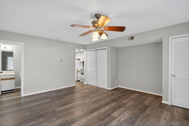 Photo - 206 Pacific Dr