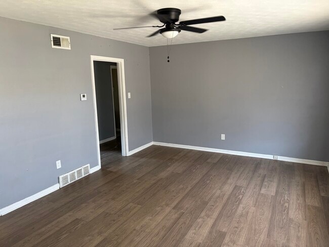 1263 Laudeen Dr Unidad 4