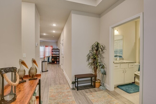 Photo - 1103 Clareton Dr