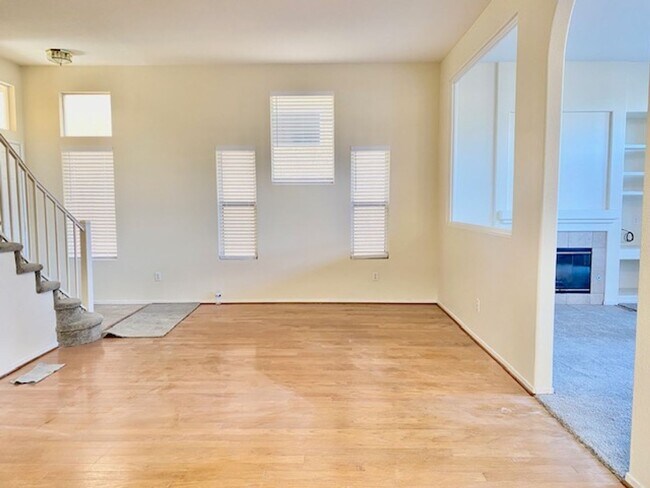 Photo - Detached Mira Mesa Home in Gated Community