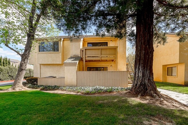 Photo - Newly remodeled upstairs condo in gated co... Unit 273