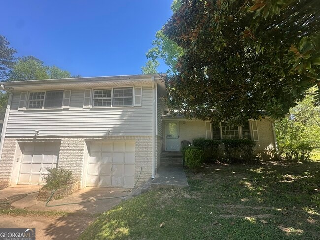 Building Photo - 6859 Mystic Ln