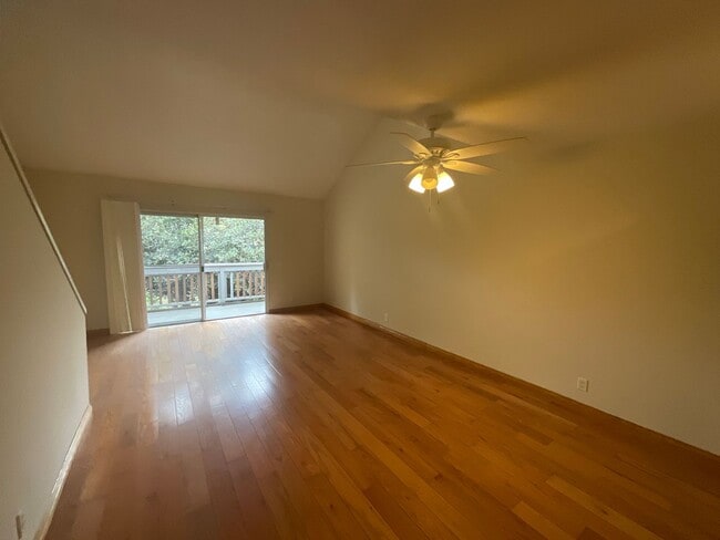 147 Lemon Grove