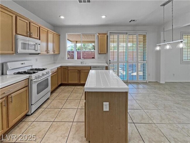 Photo - Gorgeous 3 bedoom home for rent