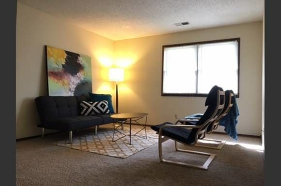 Photo - 926 Bluemont