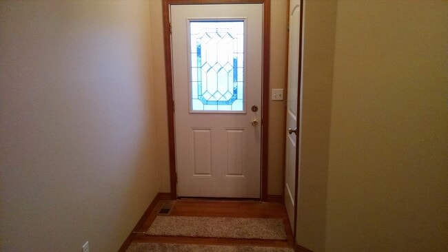 Photo - Post Falls Beauty