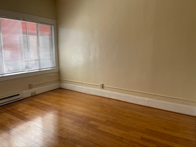 Photo - 3524 Foothill Blvd Unit 8