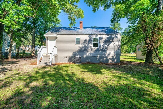 Photo - Adorable Two Bedroom House in Augusta!