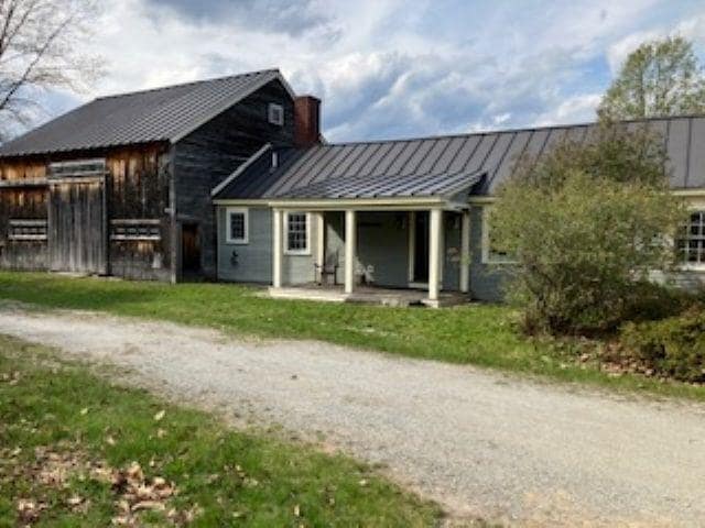 338 E Washington Rd