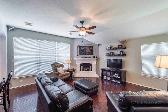 Photo - 23915 Elden Hills Ct