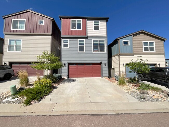 Photo - 4 Bedroom Home Available Near E Woodmen Rd & Rangewood Dr!