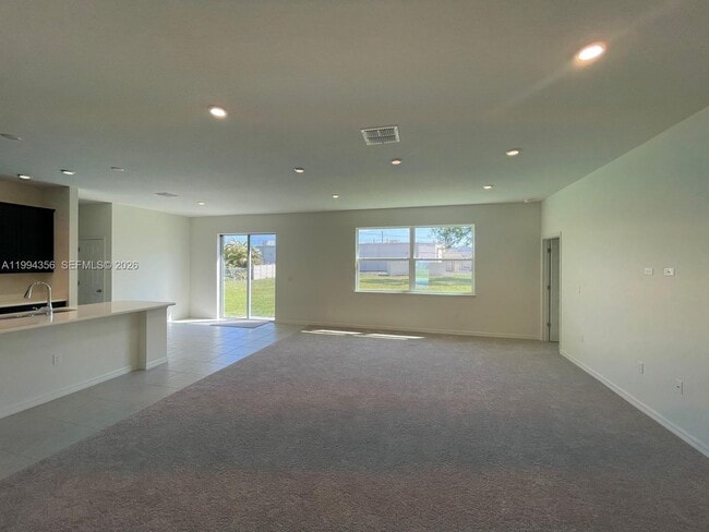 Photo - 2133 SE Flanders Rd