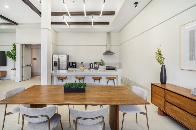 Photo - The Addison Apartments