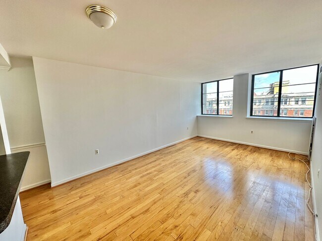 Photo - Fantastic 1 Bedroom with Den/Office/Additi... Unidad 804