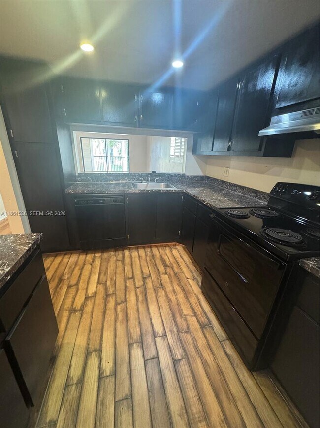 Photo - 6575 W Oakland Park Blvd Unit 218