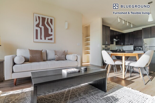 Photo - 3100 Esperanza Crossing Unidad FL6-ID351