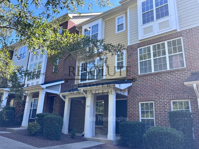 Building Photo - 3839 Cary Glen Blvd