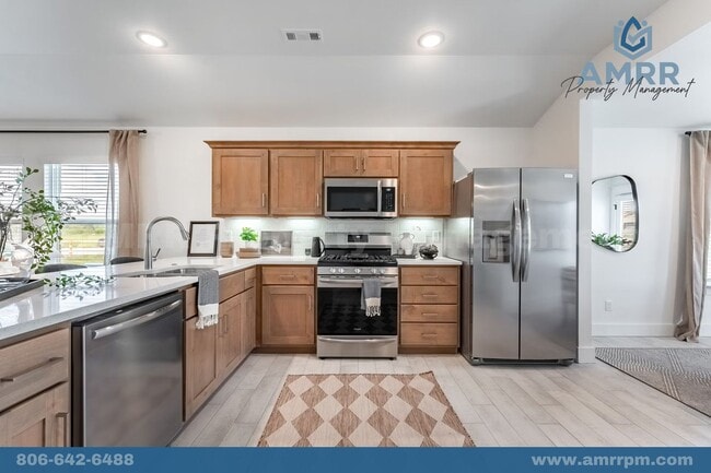 Photo - 824 S Sparrow St