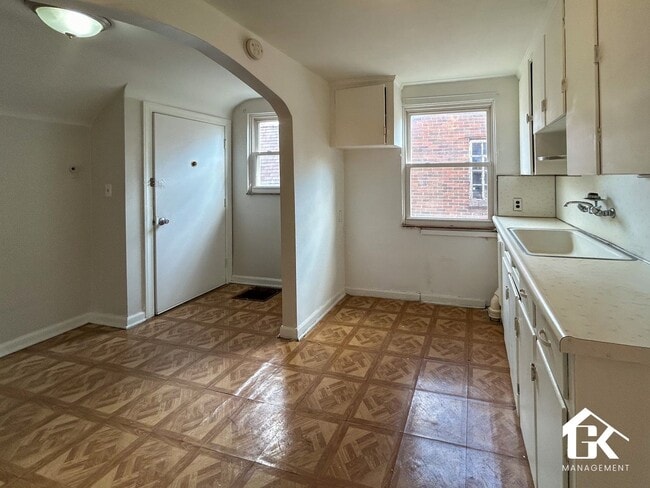 Photo - 18461 Washburn St Unit 18461 Washburn Upper