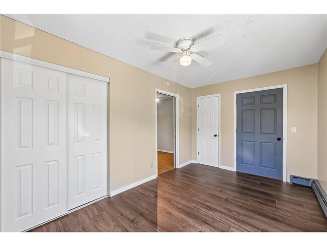 Photo - 17256 Kenyon St NE